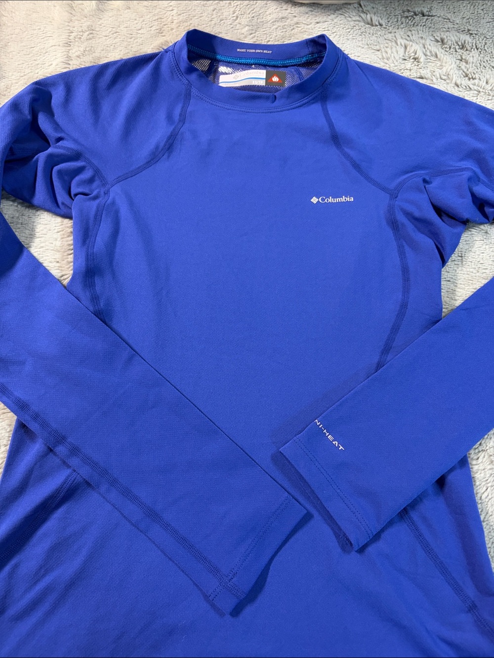 Columbia women’s Royal Blue Crewneck Base Layer